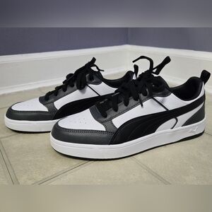 Puma Dribble Unisex Black, White, & Grey Gray Sneakers Shoes Size M8 / W9